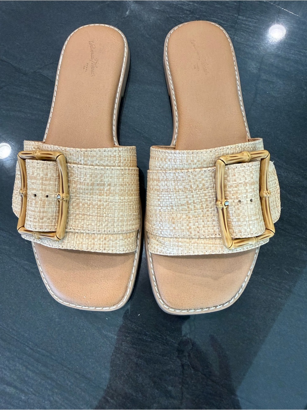 Universal Thread Beige Woven Buckle Slide Sandals